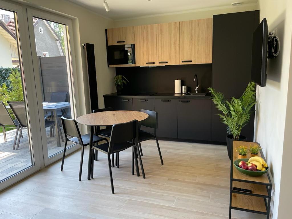 Apartamenty Przy Parku -150M Od Plazy Darłówko Exteriér fotografie