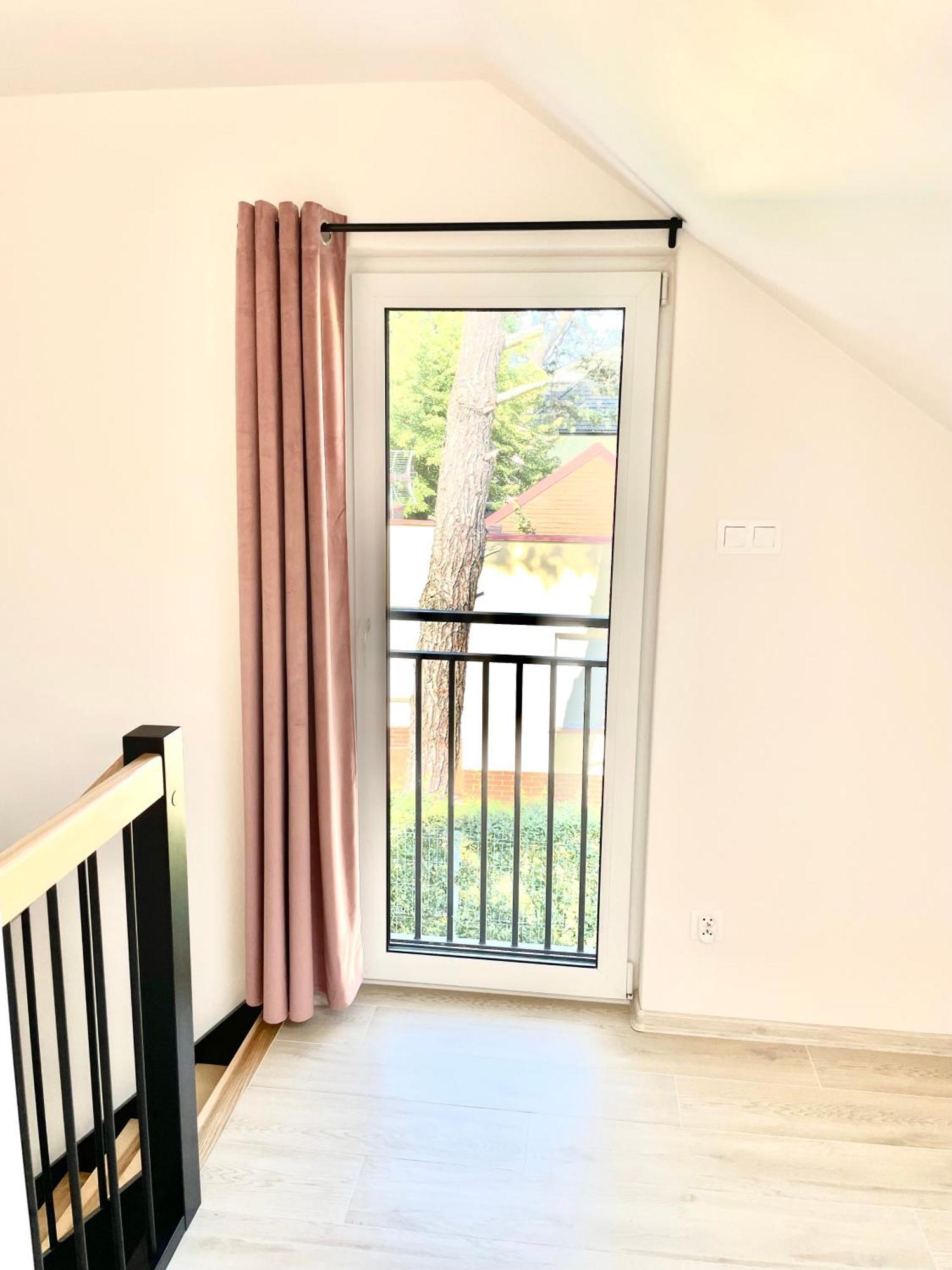 Apartamenty Przy Parku -150M Od Plazy Darłówko Exteriér fotografie